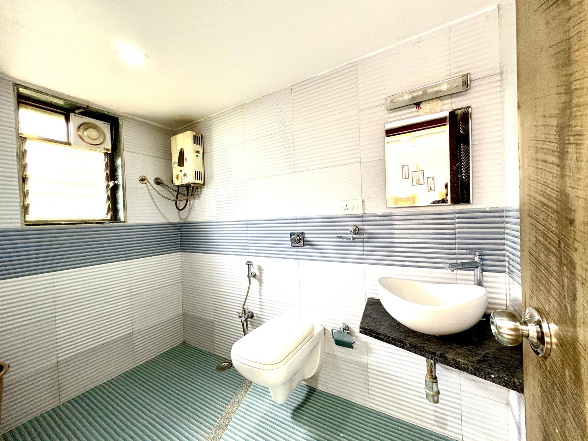 Hotel Laxmi Residency 로나발라 외부 사진